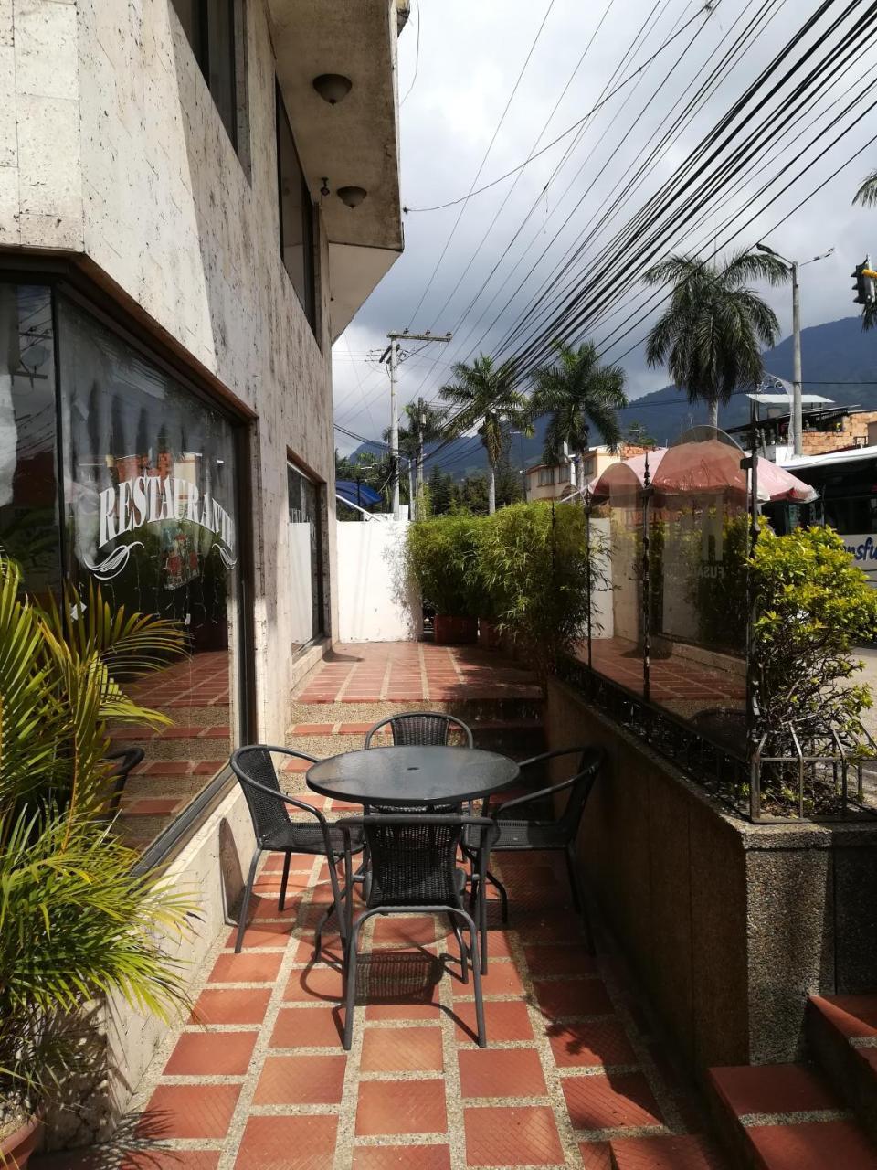 Hotel Costa Del Sol Fusagasugá Exterior foto